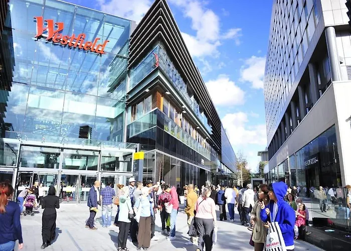 2Bed Stratford Apt With Easy Access To Central London, O2, Excel, Parking Nearby